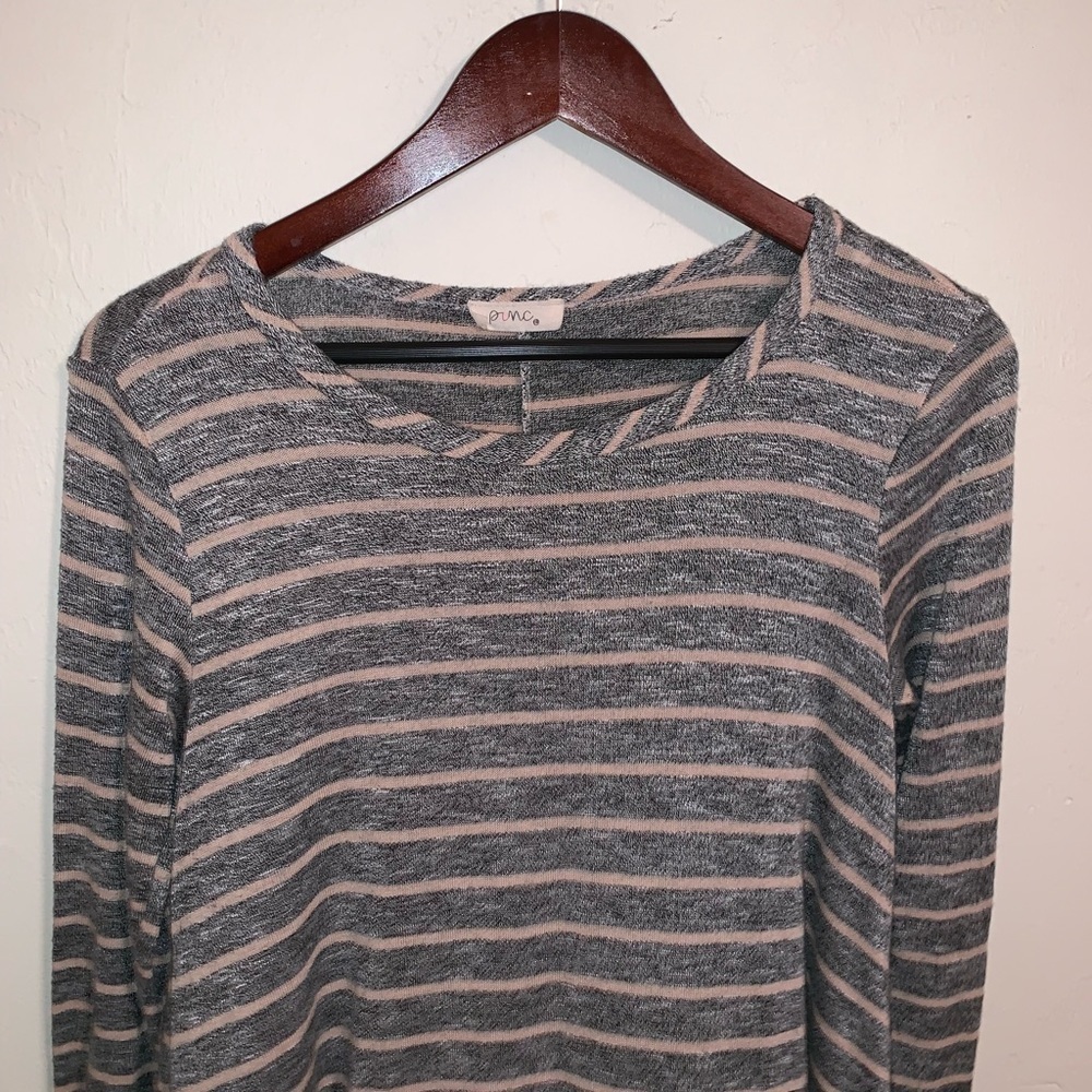 Pinc Knit Swing Dress with Long Sleeves and Horizontal Stripes - Picture 4 of 6